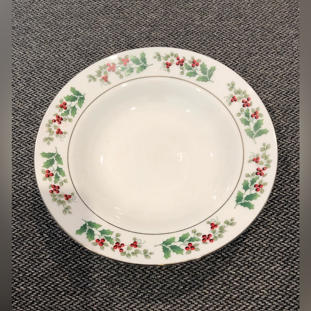 Gibson Designs China Rim Soup Bowl (one bowl)